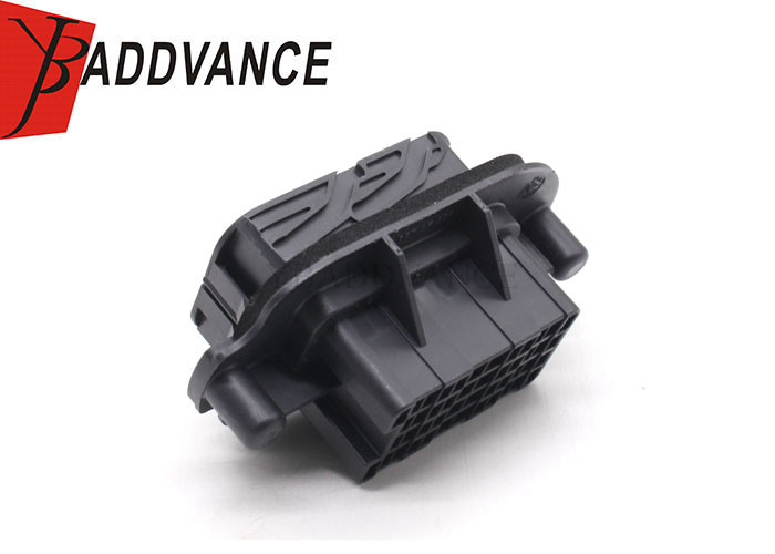 10811874 Aptiv Automotive 42 Pin Female Wire To Wire Connector Housing For Car