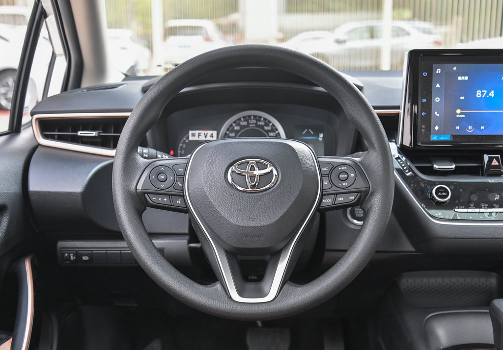 2021 Cheapest Car In China Corolla 2021 TNGA 1.5L CVT Elite CARE Edition 100% new car