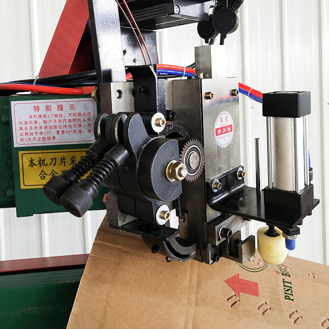Manual Corrugated Box Stitcher 300-500 Nails/Min Accurate Pitch