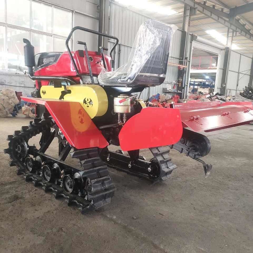 4WD Agricultural Crawler Tractor 25 Hp Mini Tractor With Farming Implements