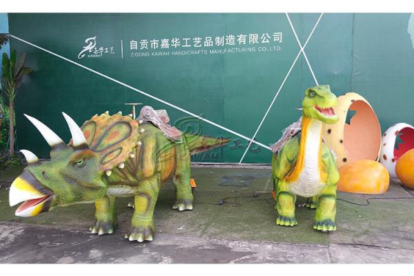 Triceratops Animatronic Dinosaur Ride Soft Skin Silicon Rubber