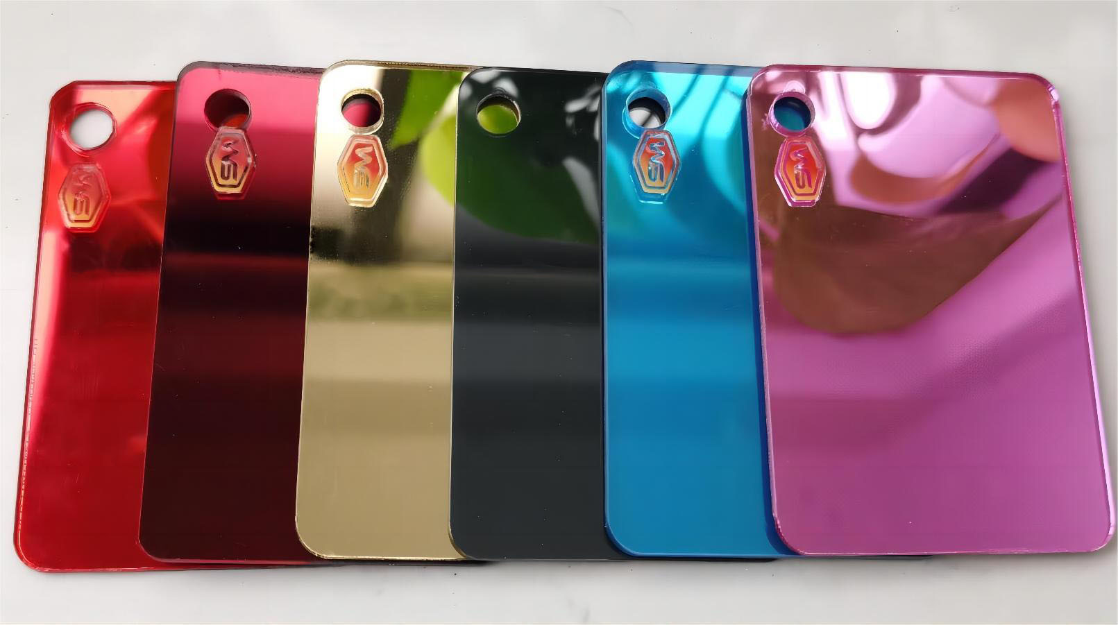 High Glossy 0.8mm PMMA Large Plastic Mirror Sheet With Non Adhesive Board