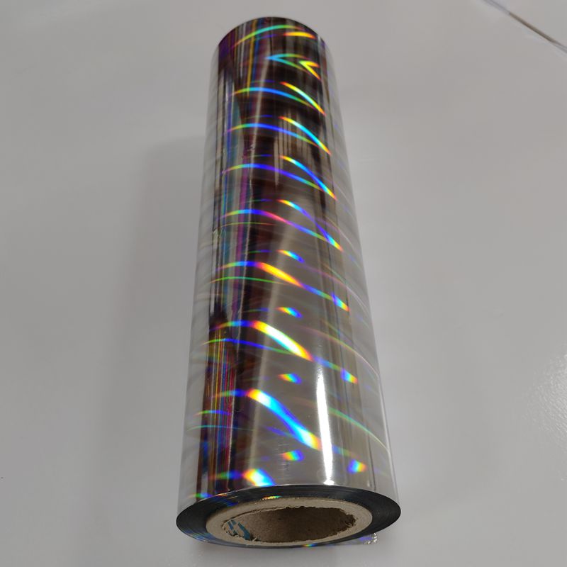 Moisture Proof Bopp Laminating Film Opaque Metalized Plastic Film For Packaging