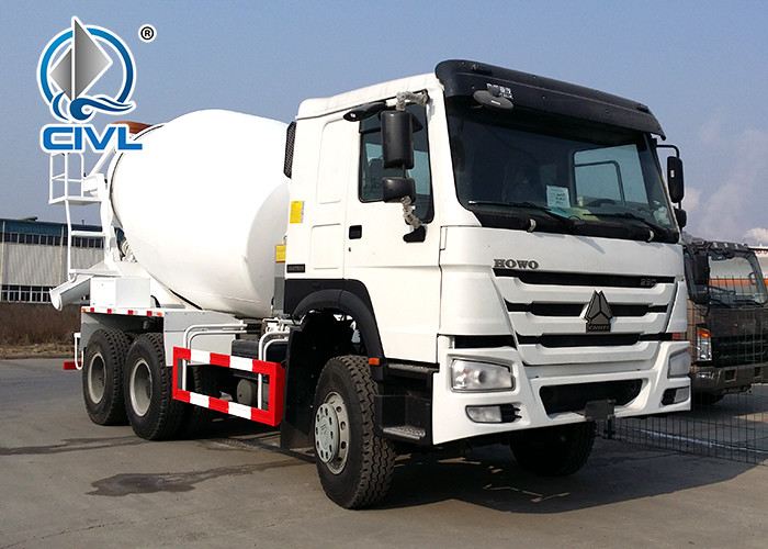 HOWO Sinotruk Concrete Mixer Trucks 8cbm 6x4 371 hp 20-60 ton With Italy Motor And Pump