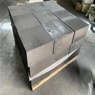 Offers High Strength Graphite Block at with 99% Carbon Content