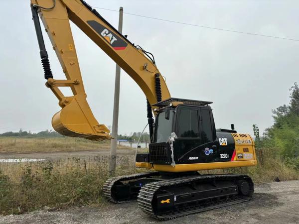 Used CAT Excavators 2020 Model 20 Ton 103kW 9465mm Length 2805mm Width Good