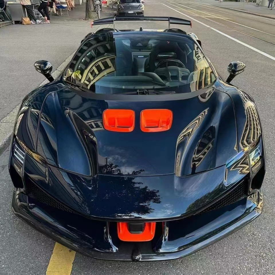 SF90FXX Ferrari SF90 Body Kit Front And Rear Car Bumper Side Skirt Hood Taillights