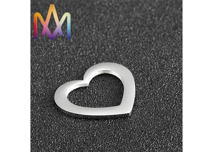 1.5MM Thickness Three Piece Set Hollow Heart Pendant For Bracelet