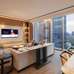 Repair Lifetime Repair Services For Modern King Size Bedroom Furniture Set From