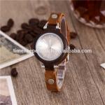 beautiful design made out of wood leather strap wood watch for ladies gift wrist