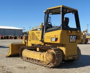 Quality Used caterpillar d3k bulldozer for sale wholesale