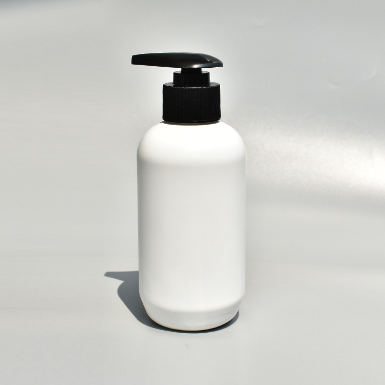 Soft Touch 250ml Pump Dispenser Bottles For Lotion Neck Finish 28/410