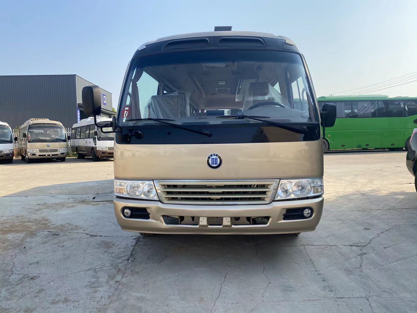 Brand New Toyota Coaster 26 Seater 28 Seater Coaster Bus Left Drive