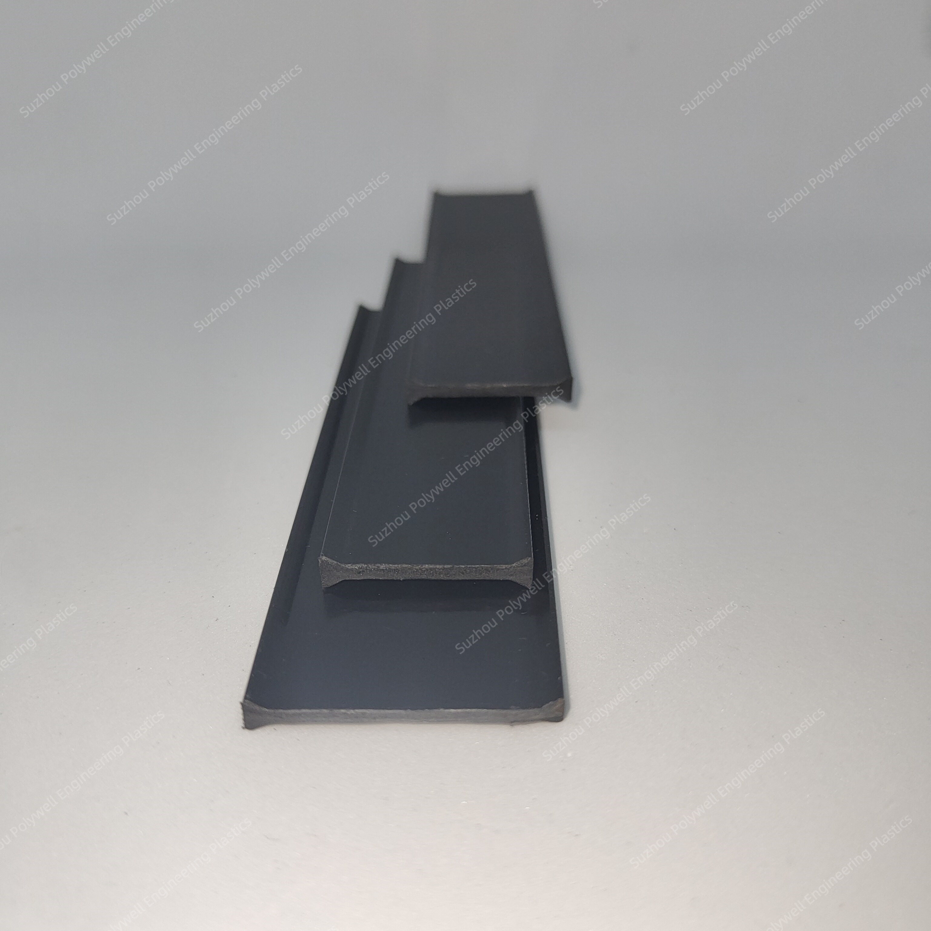Polyamide Nylon 66 Plastic Granules With 1.25-1.35 G/Cm3 For Thermal Break Profiles