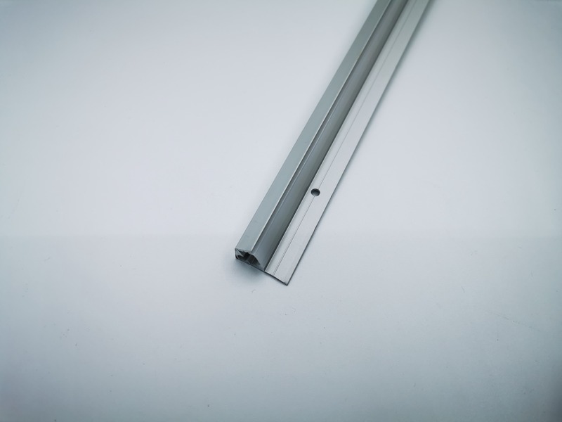 Stylish 3500K 12V Modern Cabinet Light With Touch Switch And Aluminum Housing