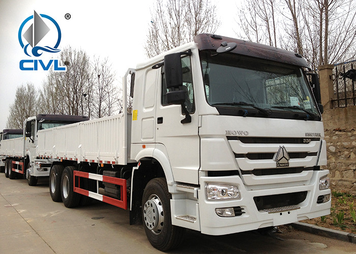 LHD SINOTRUK HOWO Heavy Cargo Trucks Chassis Euro 2 Engine New 6X4 336HP HW76 Cabin