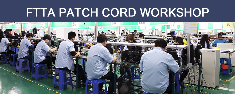 SC PC APC Pigtail Fiber Optical Drop Cable GJYXFCH Type FRP Strength