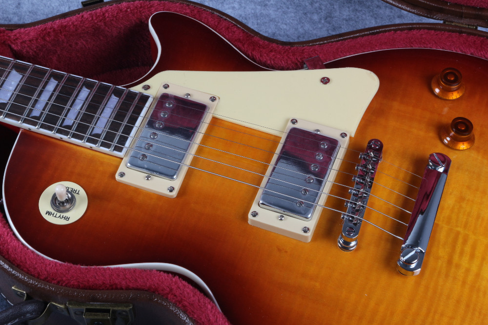R9 Vos custom Tiger Flame Maple top LP Electric Guitar silver hardware