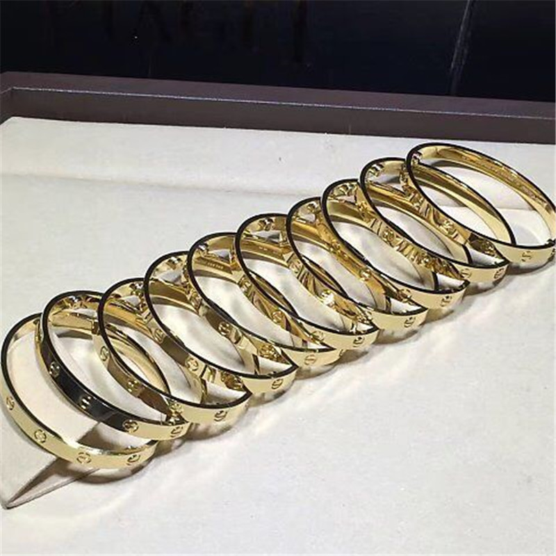 C calssic edition love bracelet 18k gold white gold yellow gold rose gold bracelet Jewelry factory in Shenzhen, China
