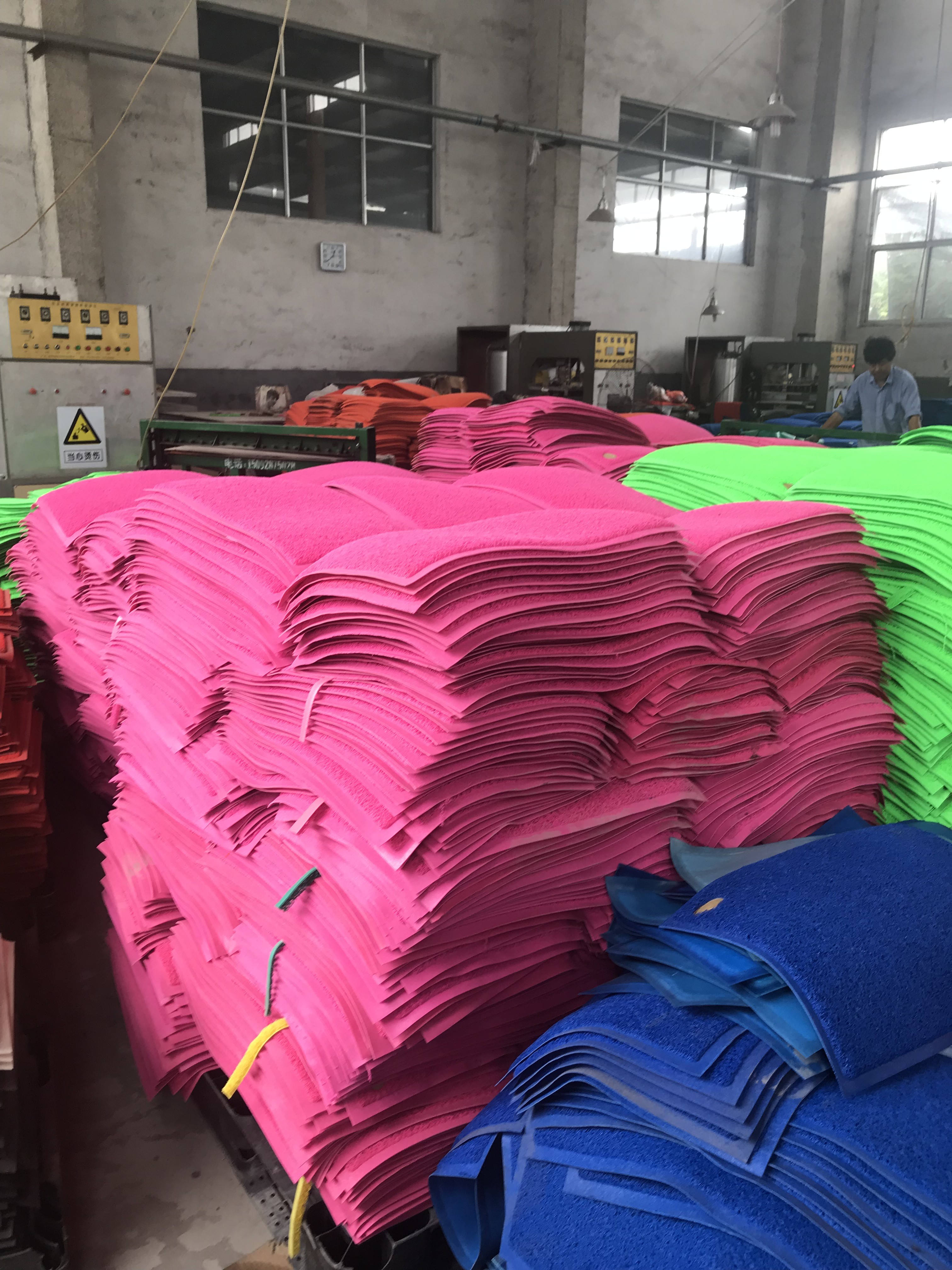 ABB / AB Inverter Car Mat Making Machine Cutomized Design 300kg/h High Output