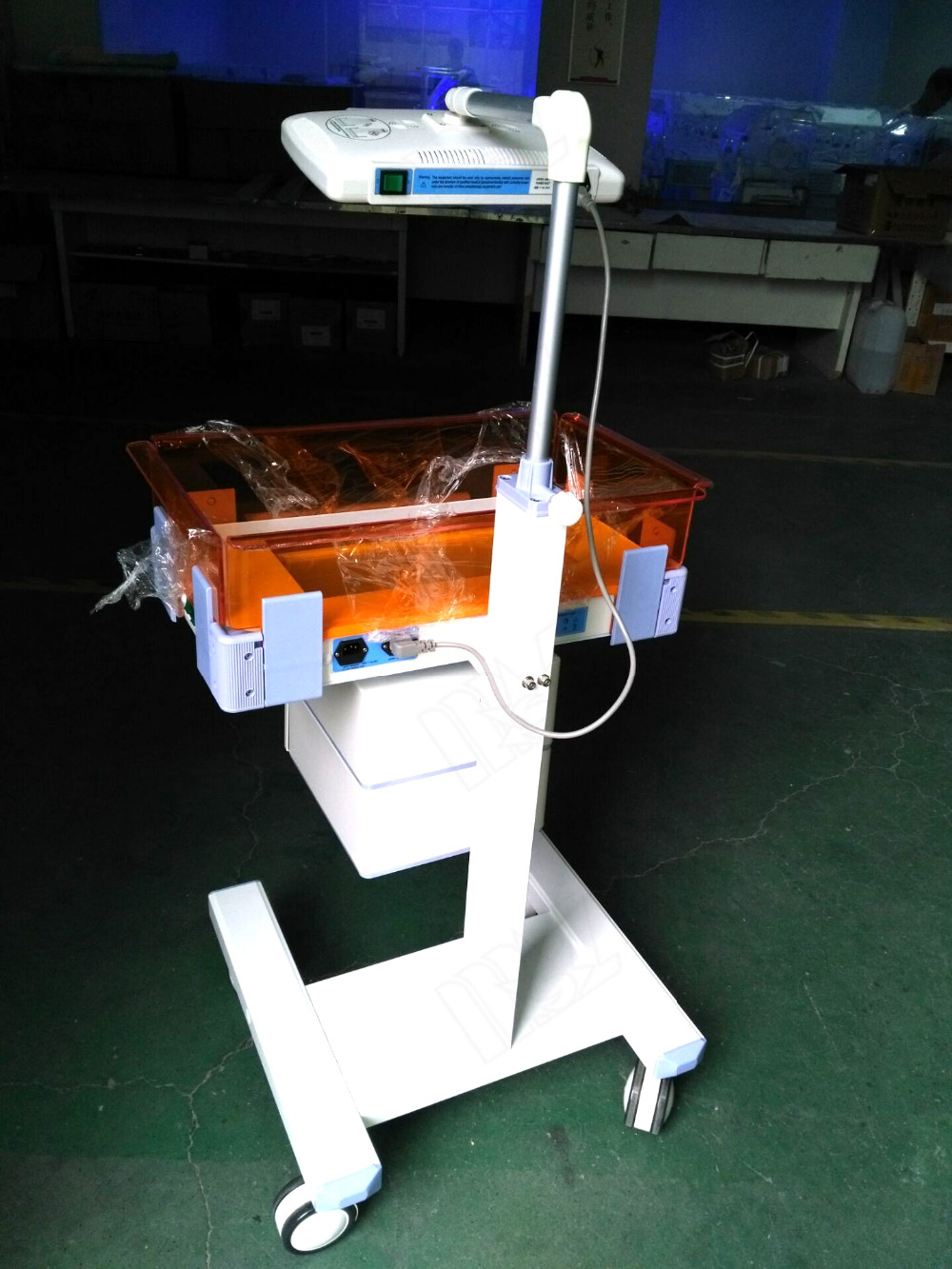 China factory price Double side neonatal LED phototherapy/Infant Phototherapy Unit for medical