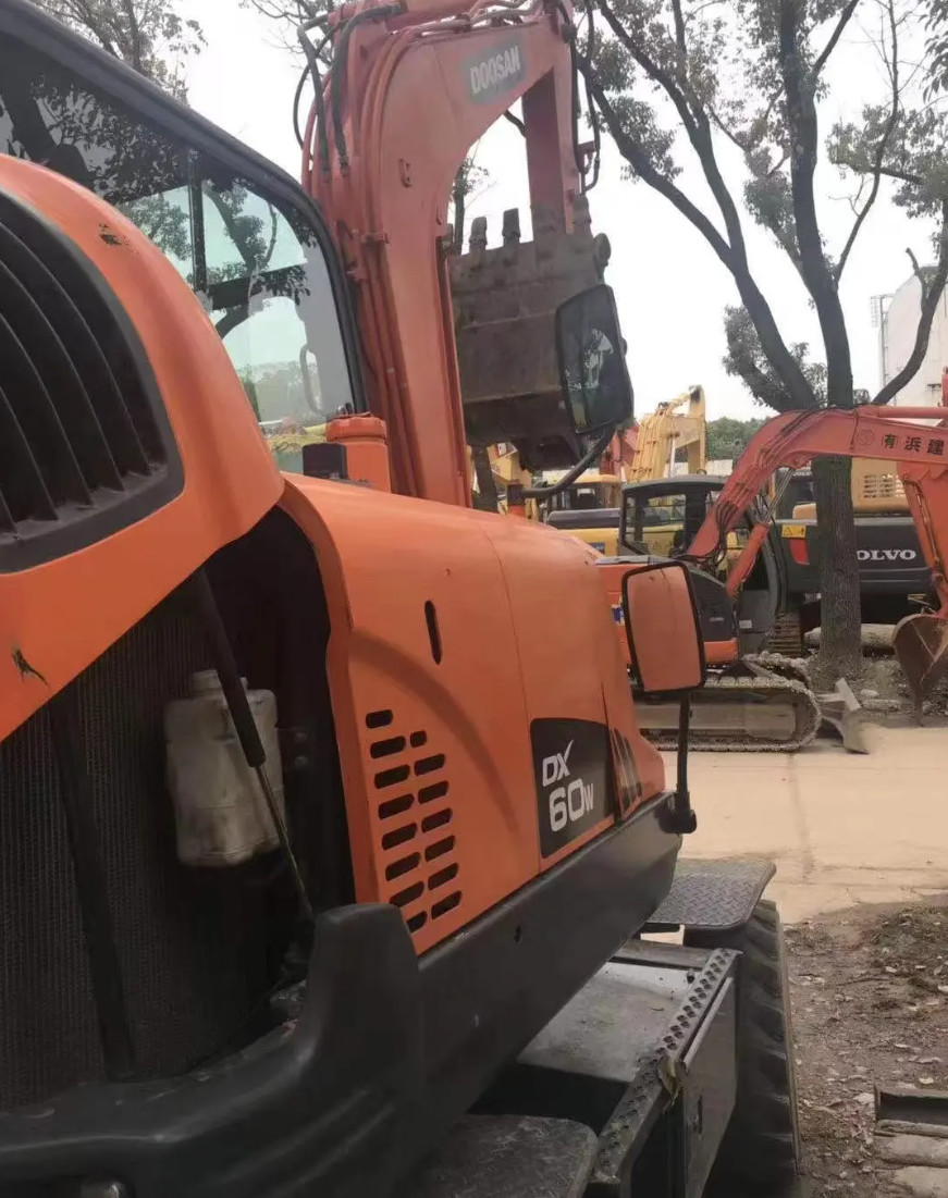 Second Hand Doosan EX60W 2018 Year Wheeled Excavator