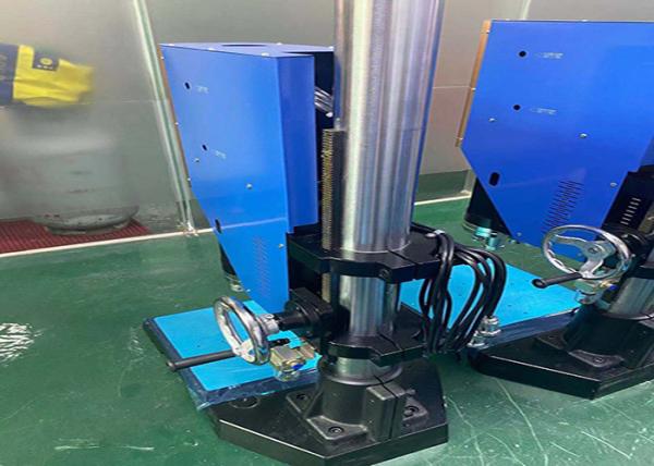 Cheap 2000 Watt 20KHz Ultrasonic Non Woven Welding Machine for sale
