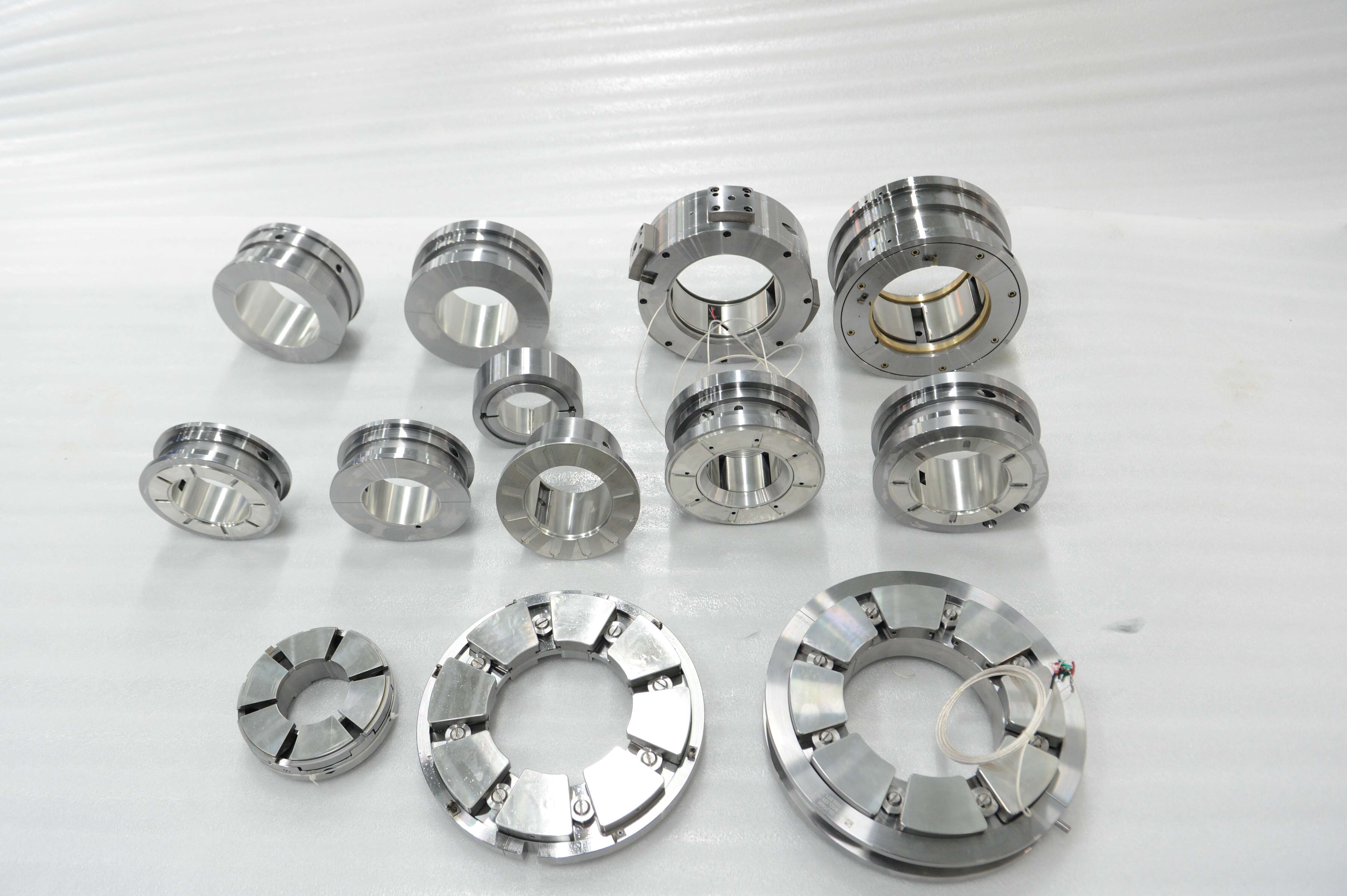 Customized mud motor Bearings 55SiMoVA 8620 Material For Oil Drilling Motor
