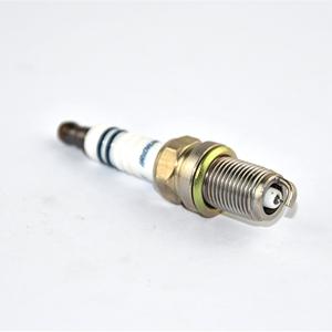 Quality Single Gold Precious Metal Spark Plug Match for MITSUBISHI wholesale