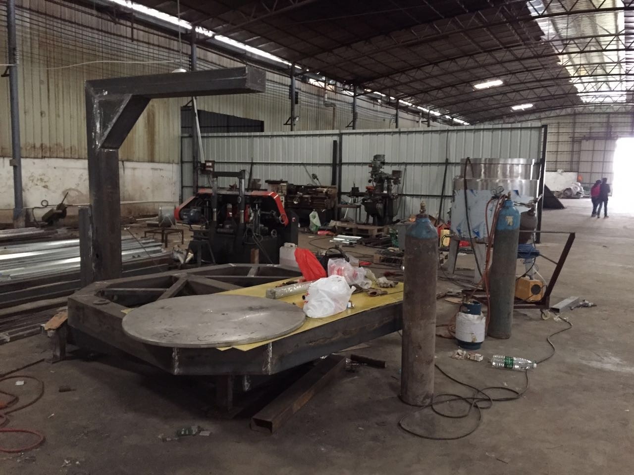 bathtub edge cutting machine