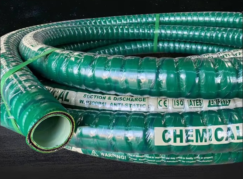 10 Bar-22 Bar Chemical Hose Pipe XLPE UHMWPE PTFE Inner