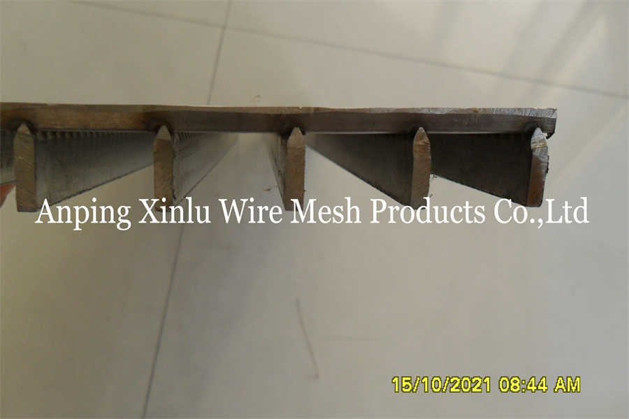 Acid Washing Wedge Wire Screen Panel with 2.5x4mm Profile and 27mm Support Rod Pitch