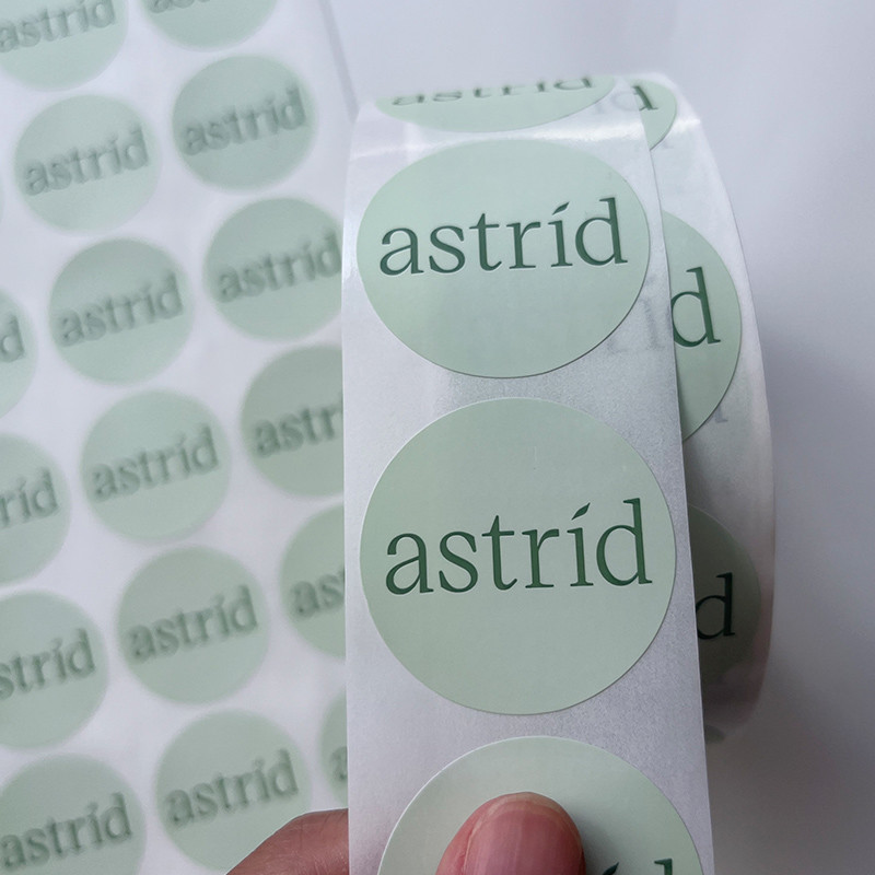 Circle Waterproof Vinyl Sticker Roll , UV Varnishing Private Label Stickers