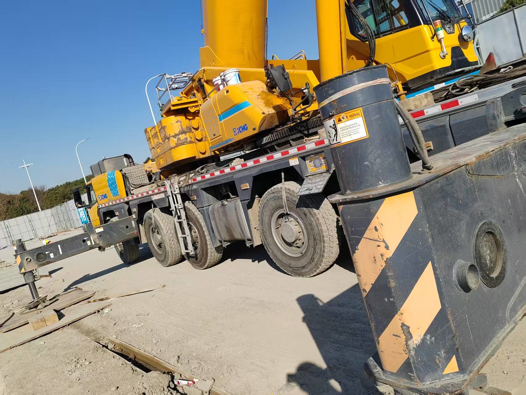 XCMG Heavy Equipment XCA130L8 130Ton Used Mobile Truck Crane for Sale