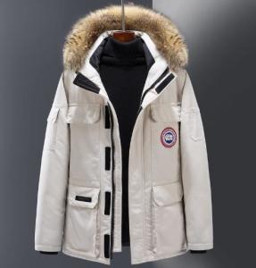 Quality Small Quantity Clothing Manufacturer Unisex Outdoor Thickened Down Jacket With Hood wholesale