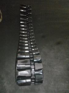 Quality 300x55.5x82 Off-Set VIO30.5 Excavator Spare Parts Rubber Tracks wholesale