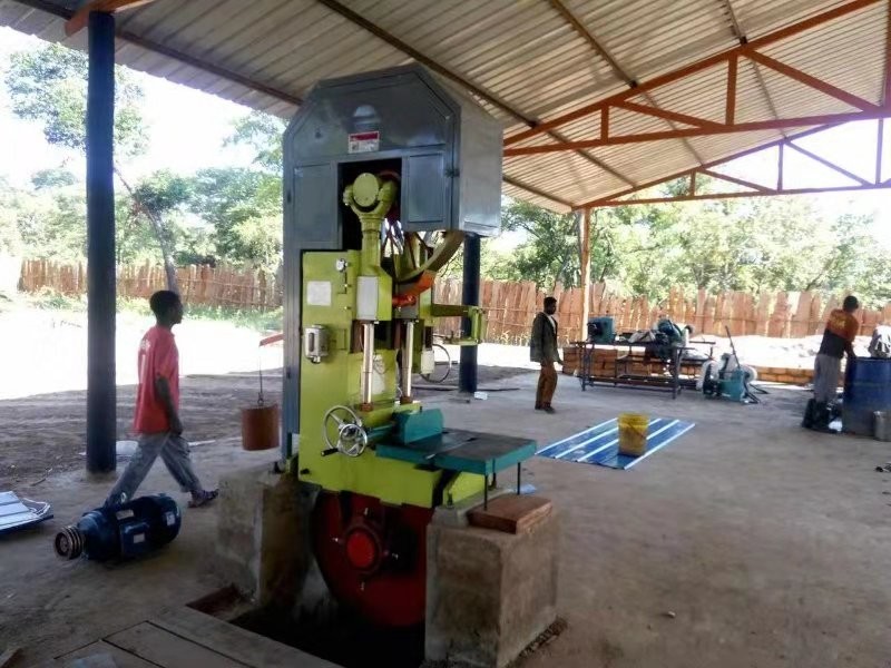 60 Inch Wood Cutting Vertical Bandsaw Mill With Log Carriage,Log Band Sawmill Machine