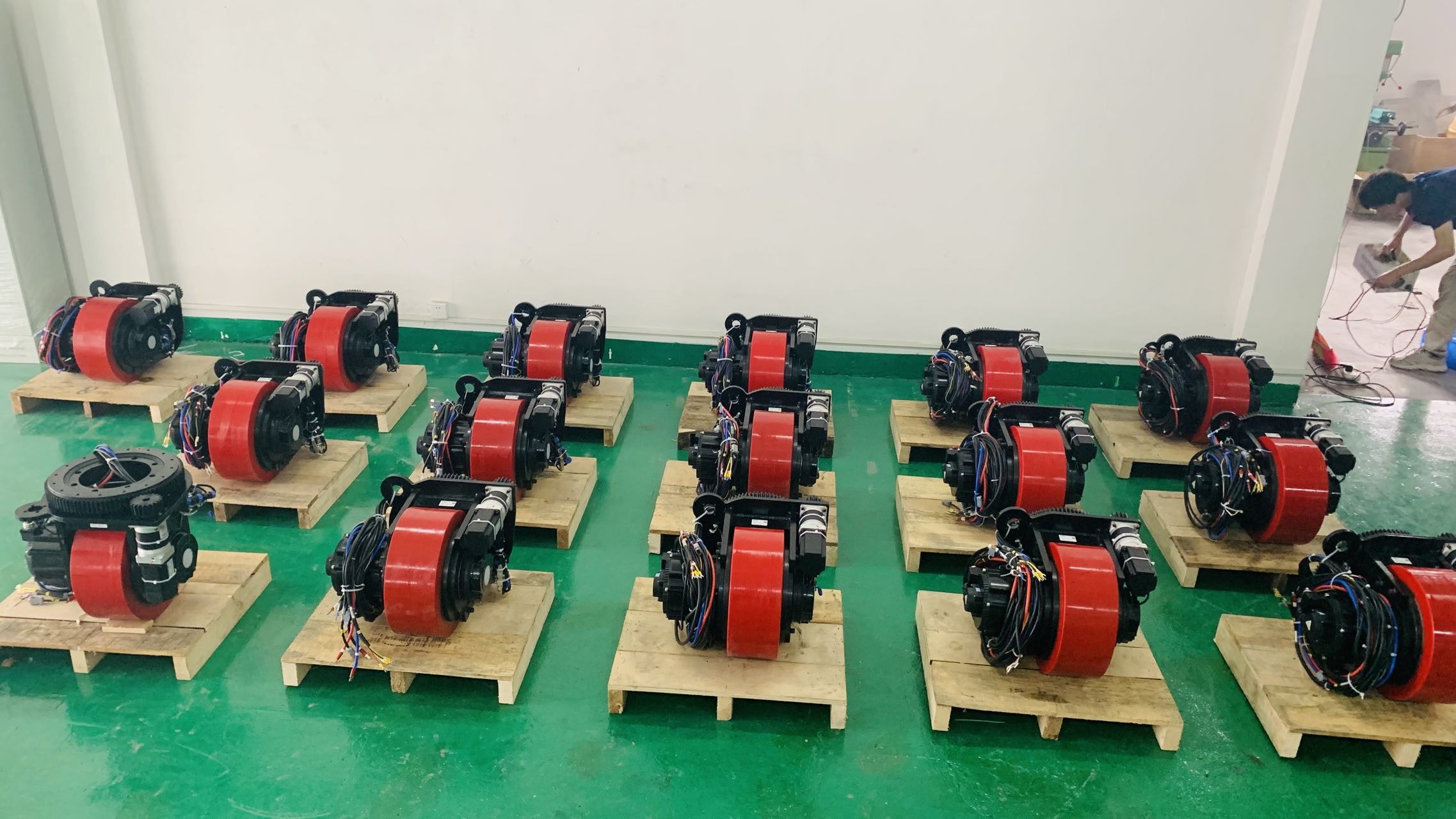 Load 5000kg Planetary Reduction Heavy Duty Robot Wheels Motor Drive Wheel For AGV