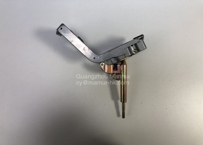 8970732923 ISUZU Chassis Parts Change Lever Bracket ASM For ISUZU NKR 8-97073292-3