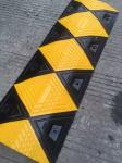 500mm*300mm*50mm Russia standard rubber driveway speed bump Black rubber