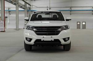 Quality Auto Assembling Double Cabin Small Pickup Trucks Petrol Powered 4*4 Drive Euro V wholesale