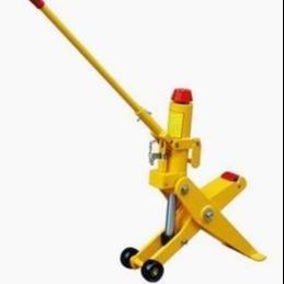 Quality FJ04 Forklift Jack Load Capacity 4000Kg wholesale