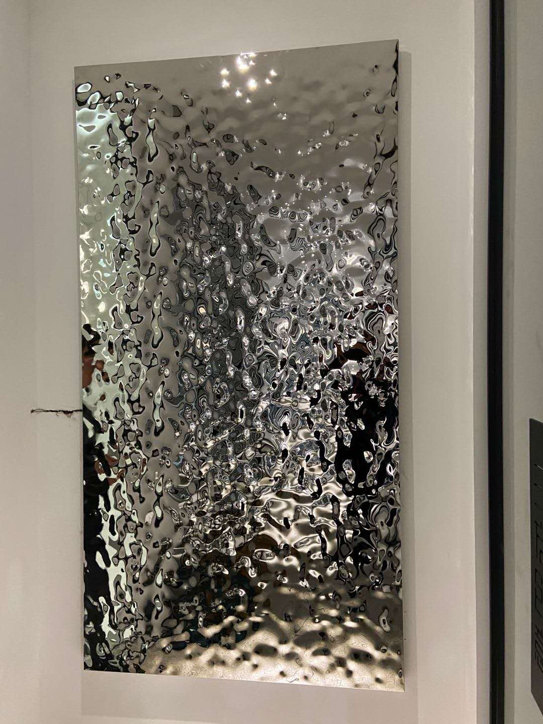 Cold Rolled Embossed Stainless Steel Sheet Panels 2B Finish Customized