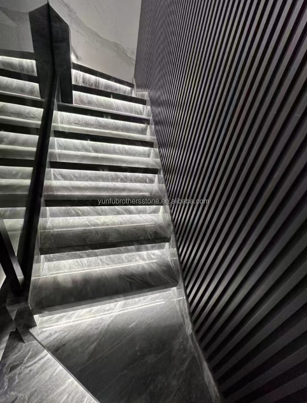 Popular Space Grey Marble Big Slab for Modern Light Gray Stairs in House and Hotel