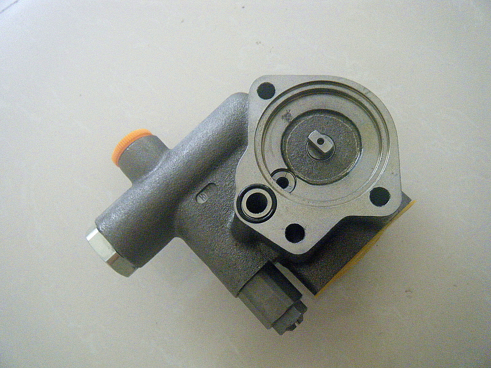 HPV160 gear pump pilot pump for KOMATSU PC300-3 PC300-5 PC400-3PC400-5 excavator