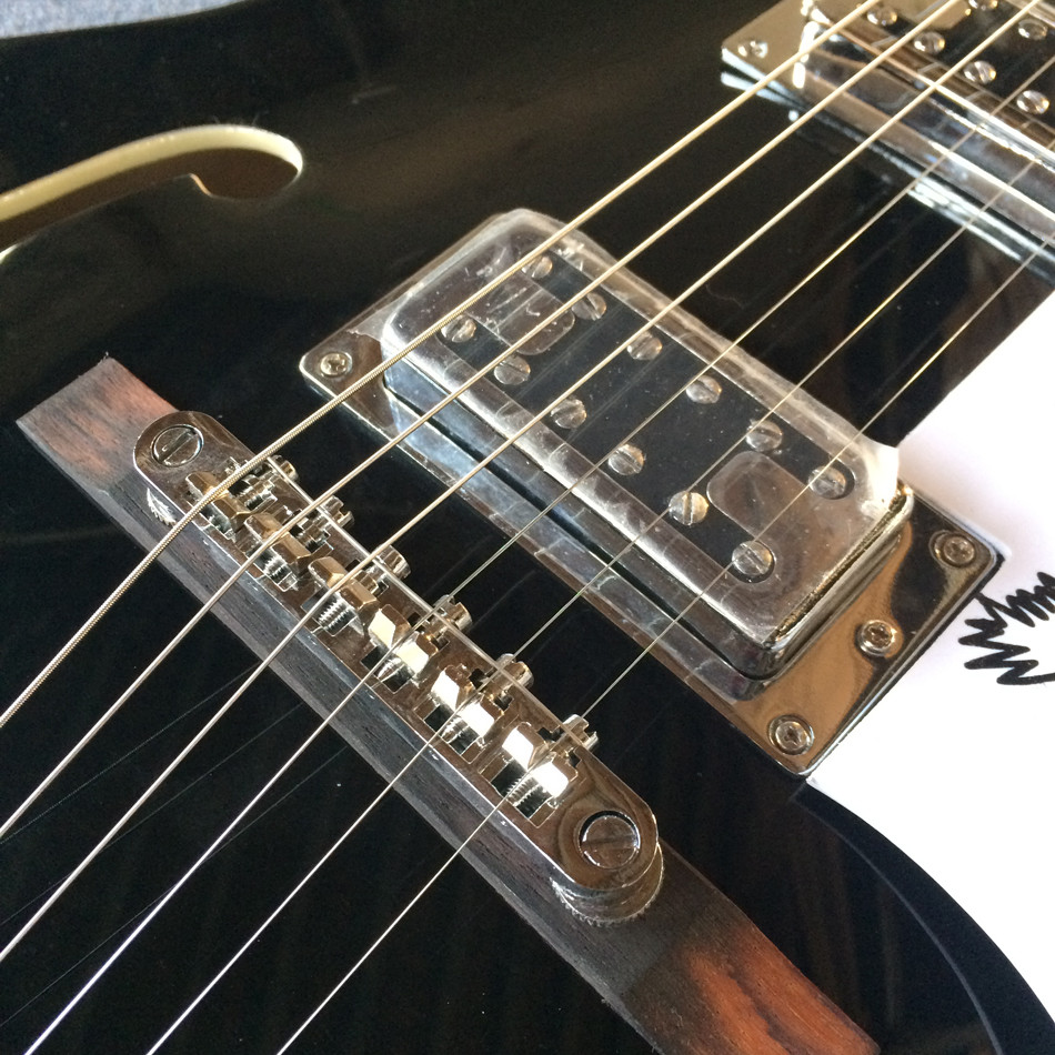 Hollow body jazz electric guitar,Double F hole, tremolo system, black high quality jazz guitar