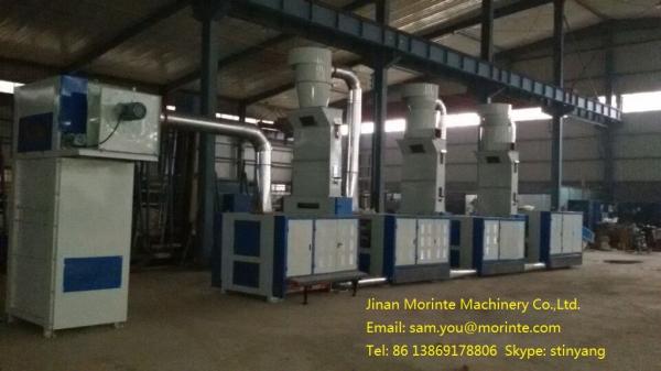 Waste garment recycling machine for needle punching felt making