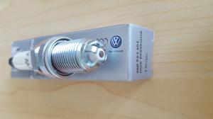 Quality Auto Spark Plug for VW NGK OEM 06H905604 wholesale