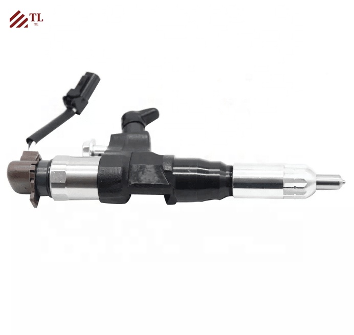 23670-E0310 095000-5990 Common Rail Fuel Injector For Hino J05E Engine Excavator