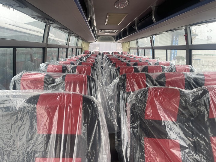 Used 12 Meter Diesel Coach Bus with Front Engine and Air Conditioner in Hot Promotion